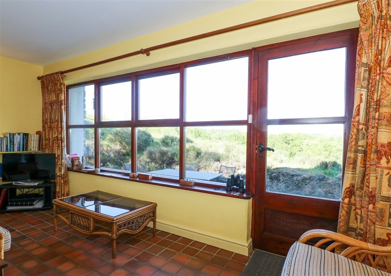 The living room (photo 3) at Caen Y Coed Cottage, Penrhyndeudraeth