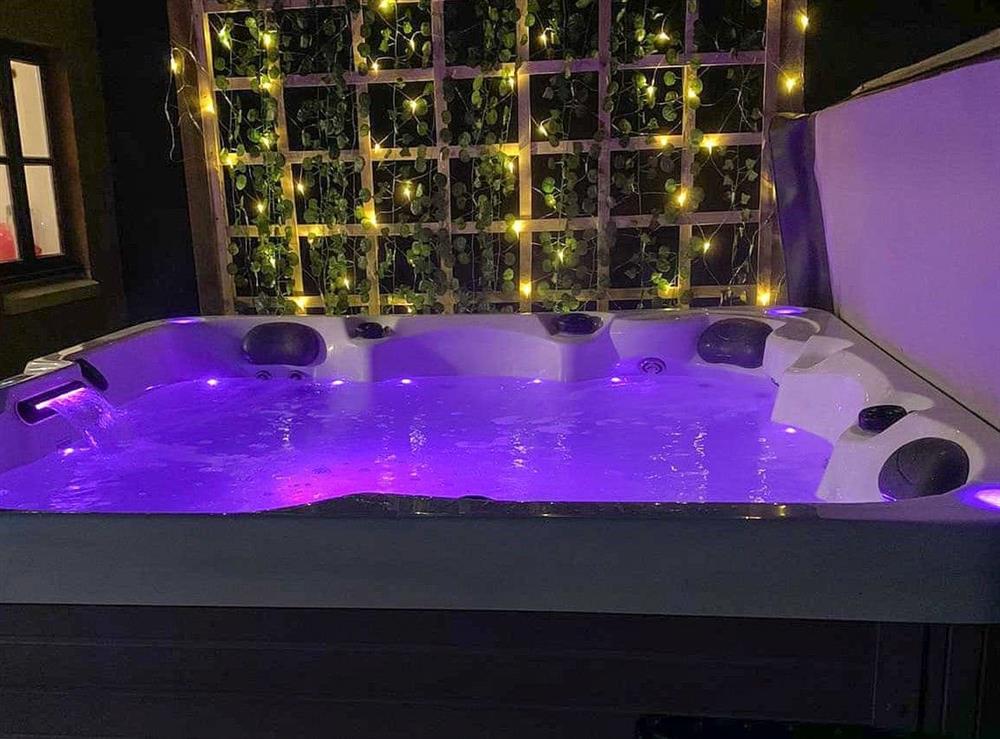 Hot tub at Cairnie View in Aviemore, Inverness-Shire