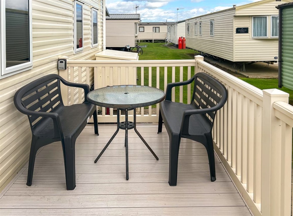 Sitting-out-area
