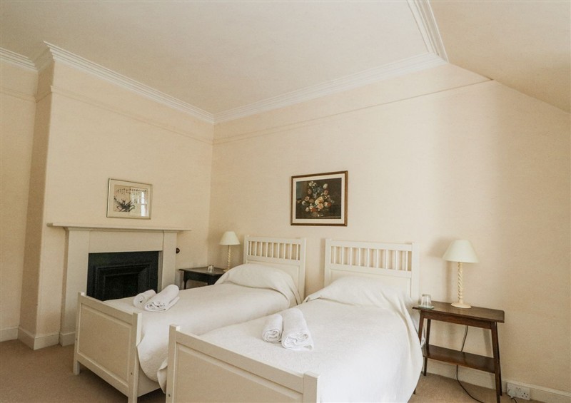 A bedroom in Camisky Lodge (photo 3) at Camisky Lodge, Torlundy near Caol