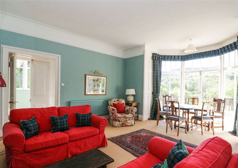 The living room at Camisky Lodge, Torlundy near Caol