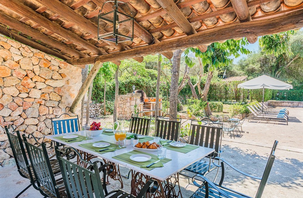 Can Llobera d’Baix