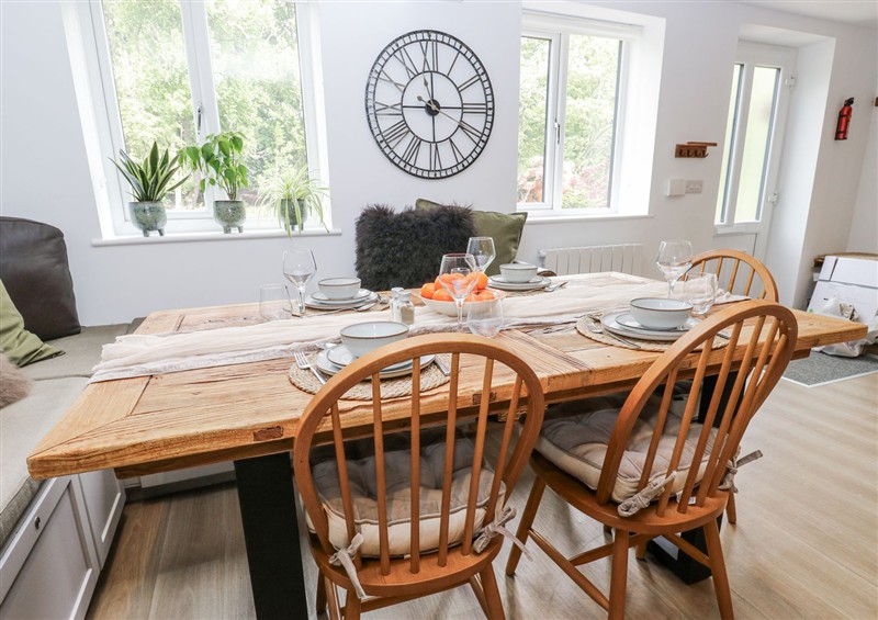 The dining room (photo 2) at Canal View Apartment, Skipton