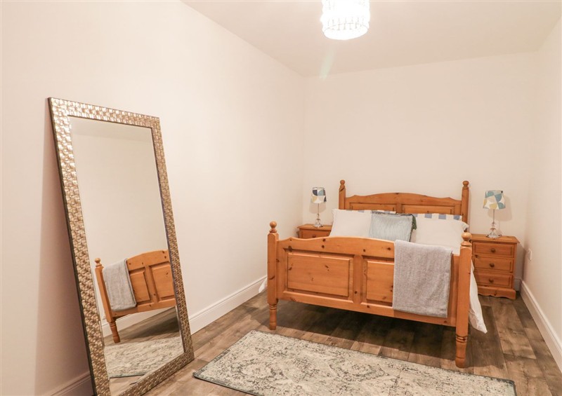 A bedroom in Canning Cottage at Canning Cottage, Limavady