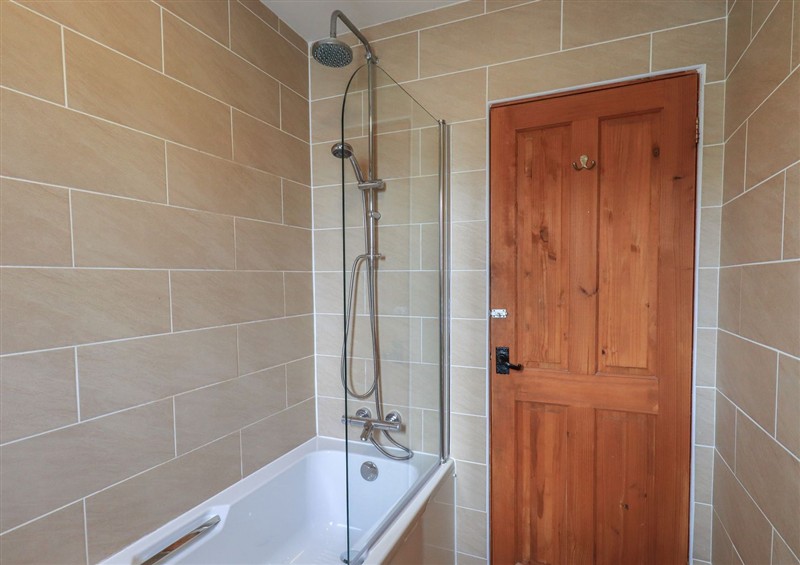 Bathroom at Capella Cottage, Keswick