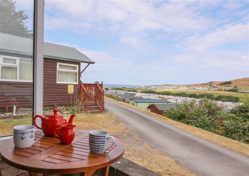 The setting of Captain's Cabin (photo 2) at Captains Cabin, Clarach Bay near Aberystwyth