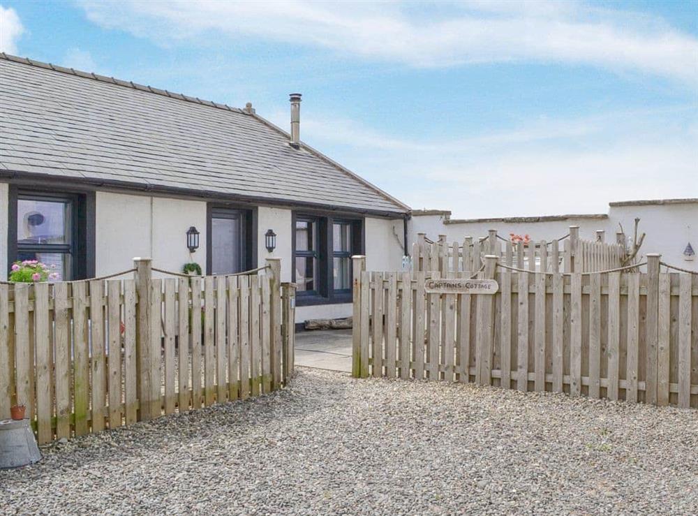 Wonderful holiday home at Captains Cottage in Allonby, near Maryport, Cumbria
