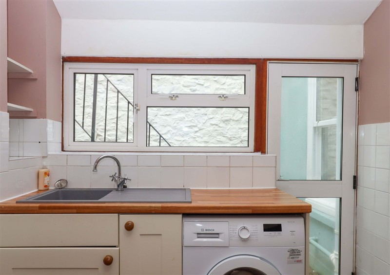 The kitchen (photo 2) at Captains Cottage, Brixham