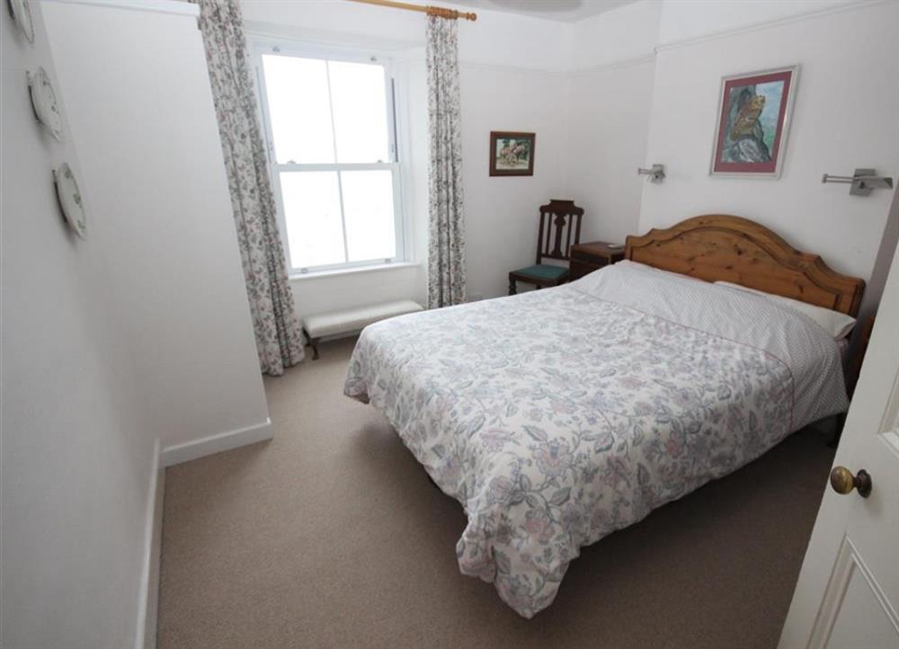 First floor Double bedroom  at Captains Cottage in St Mawes