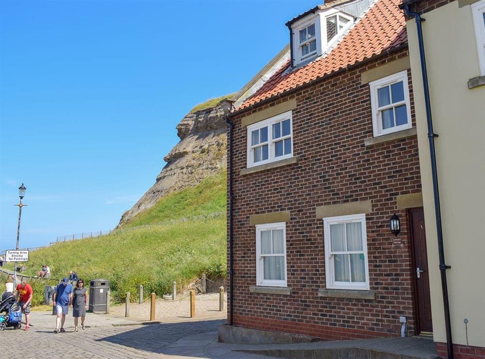 Fantastic holiday accommodation at Captains Cottage in Whitby, North Yorkshire