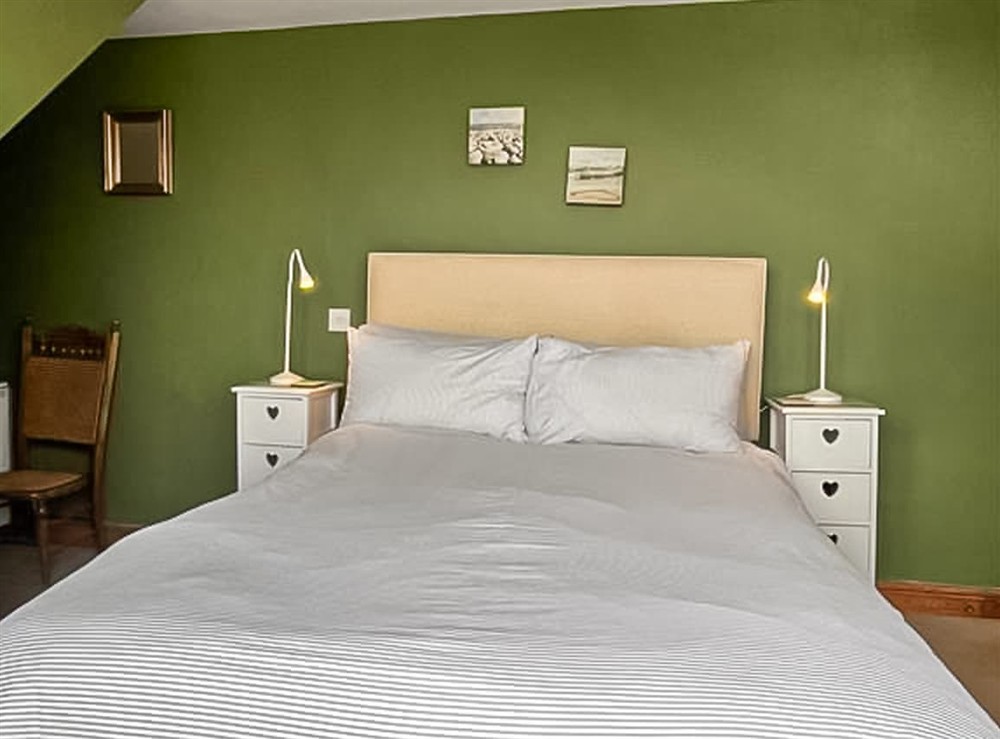 Double bedroom (photo 5) at Captains Hideaway in Whitby, North Yorkshire