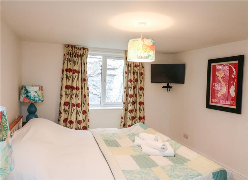 This is a bedroom at Captains Lodge, Weeke Hill near Dartmouth