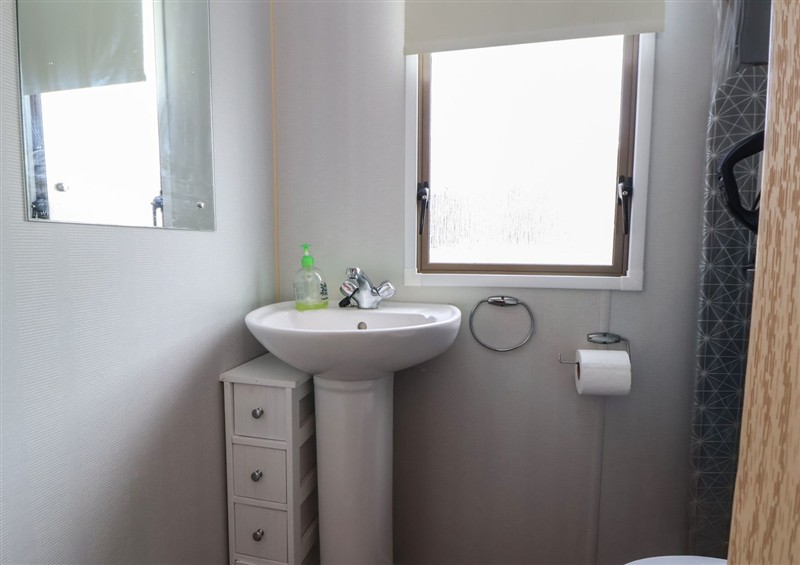 The bathroom at Caravan 596, Prestatyn