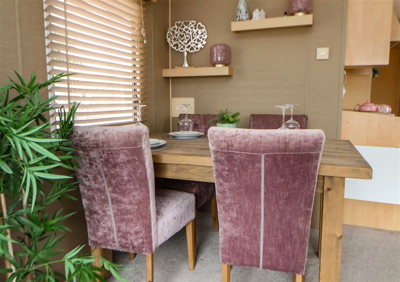 The dining room at Caravan 596, Prestatyn