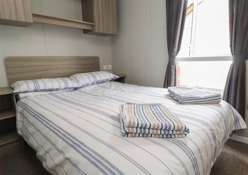 A bedroom in Caravan at Caravan, Llangefni