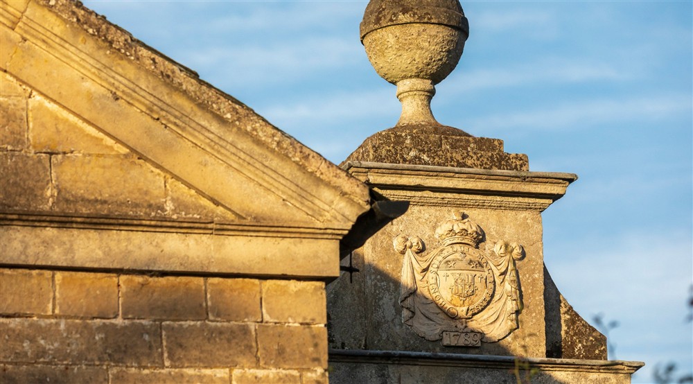 Stone carvings on Carburton Lodge South, Nottinghamshire at Carburton Lodge South in Worksop, Nottinghamshire