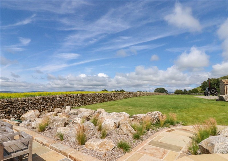 Enjoy the garden at Carden Laithe Barn, Cracoe