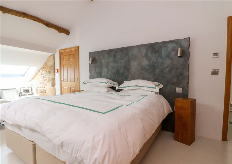 One of the bedrooms (photo 2) at Carden Laithe Barn, Cracoe