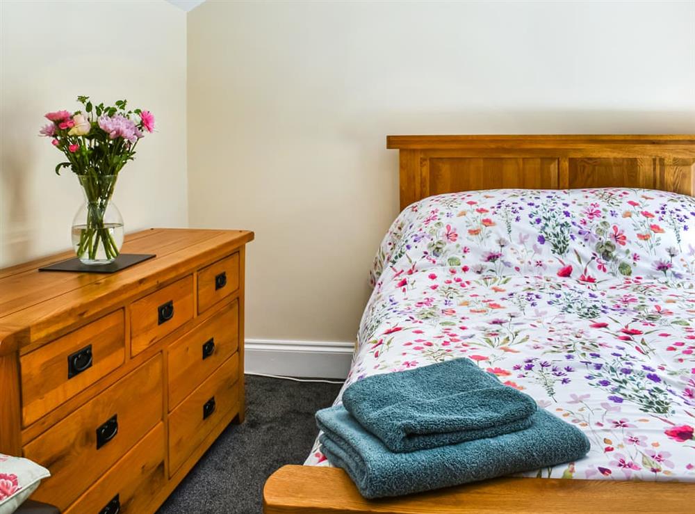 Double bedroom at Carnlussack Cottage in Troon, near Camborne, Cornwall