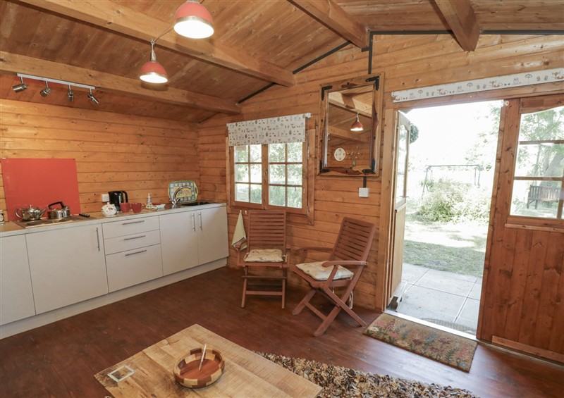 This is the setting of Carps Well Lodge at Carps Well Lodge, Hatton near Shrewley