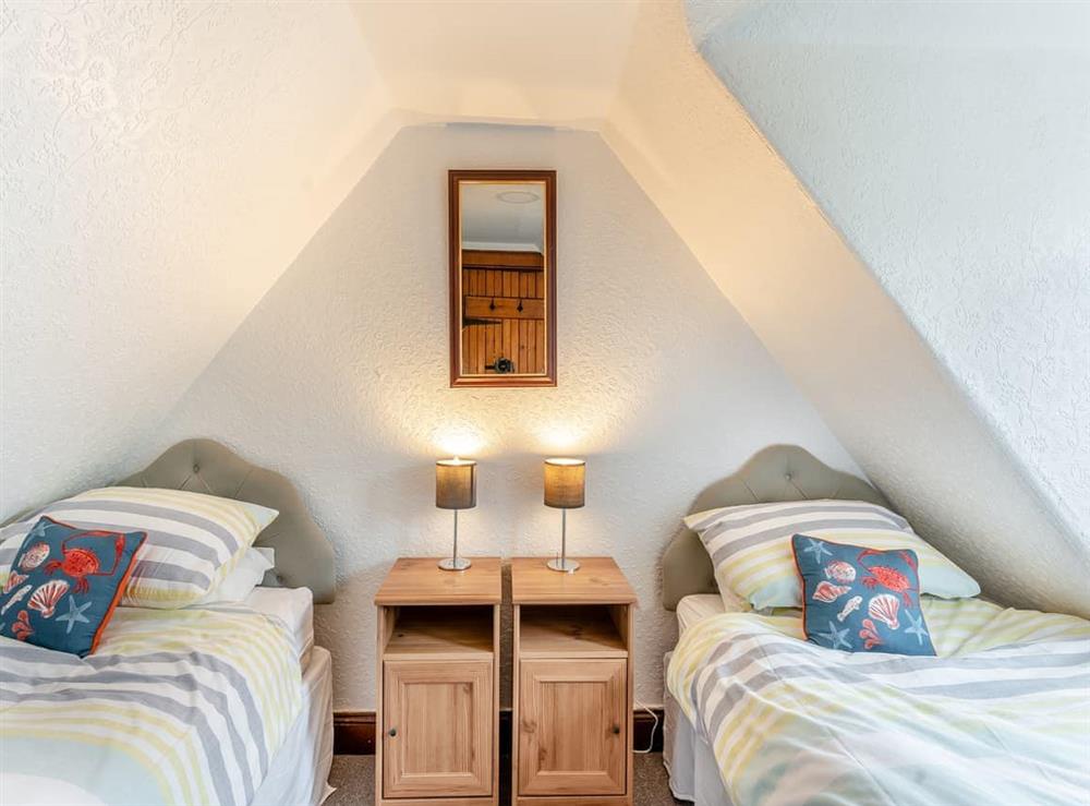 Twin bedroom at Carraig in Whiting Bay, Isle Of Arran