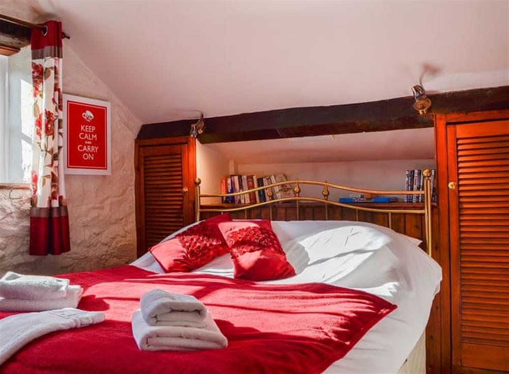 Cosy and welcoming double bedroom at The Wye, 