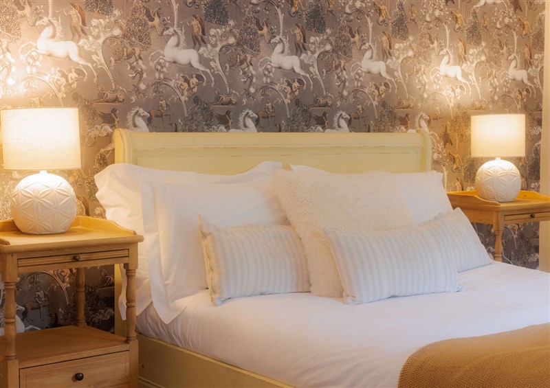 One of the 2 bedrooms (photo 2) at Carriage Cottage, Worfield near Bridgnorth