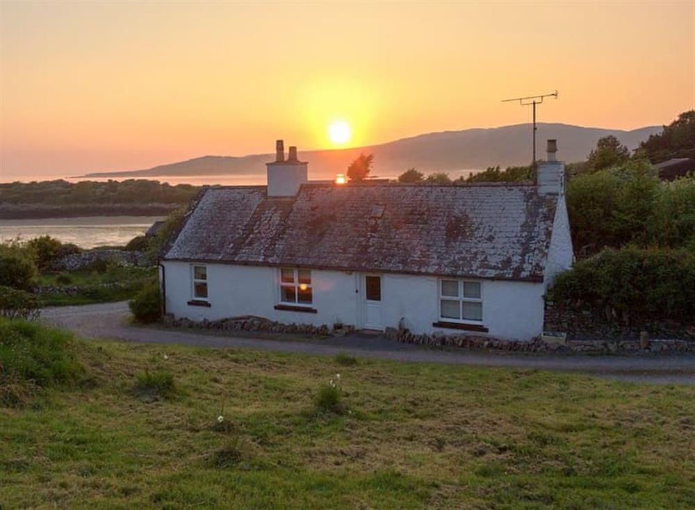 Carrick Cottage in Carrick Shore, near Gatehouse of Fleet