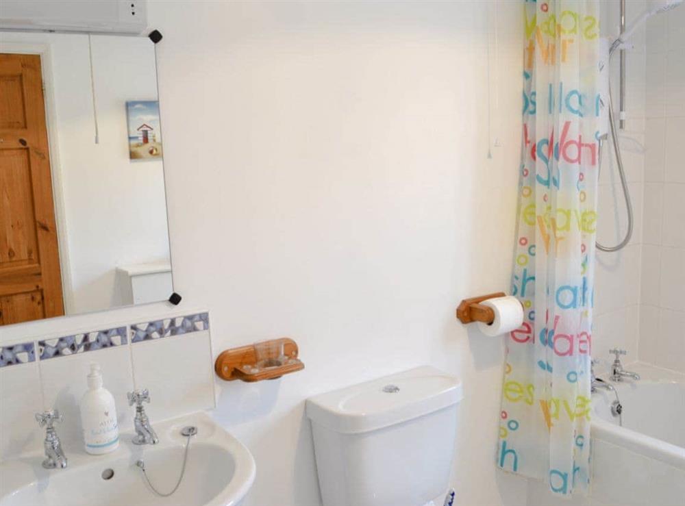 Bathroom (photo 2) at Cartwheel Cottage in Longhorsley, near Rothbury, Northumberland
