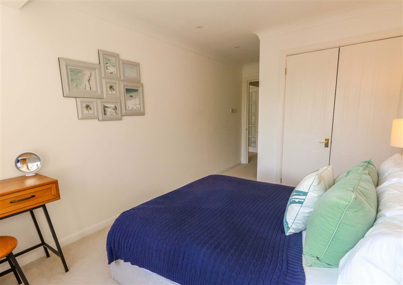 A bedroom in Casa Al Mare (photo 2) at Casa Al Mare, Sandbanks