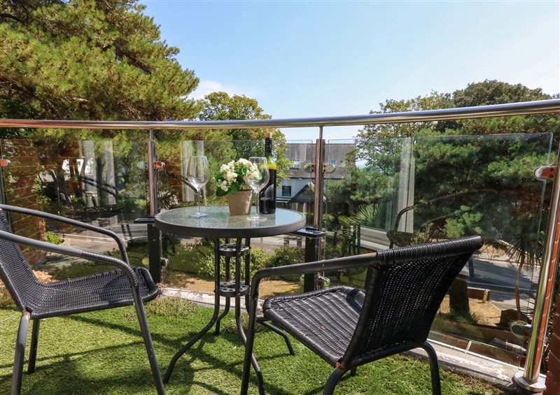 The perfect place to take seat (photo 2) at Casa Al Mare, Sandbanks