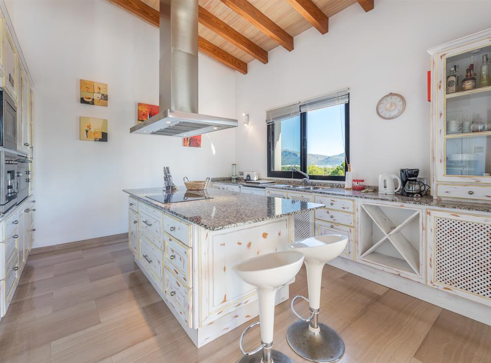 Casa Cadernera