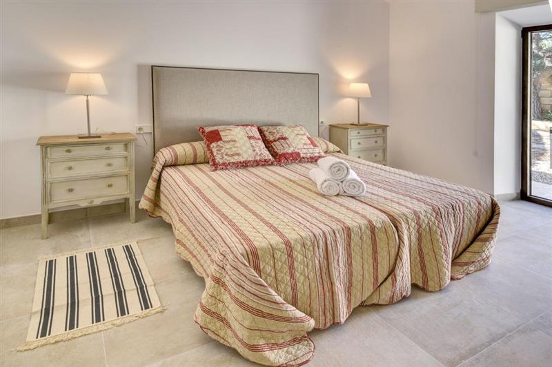 Double bedroom (photo 2) at Casa Colom, Cala dOr, Spain
