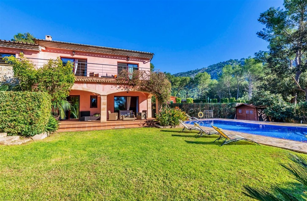 Casa Crestax