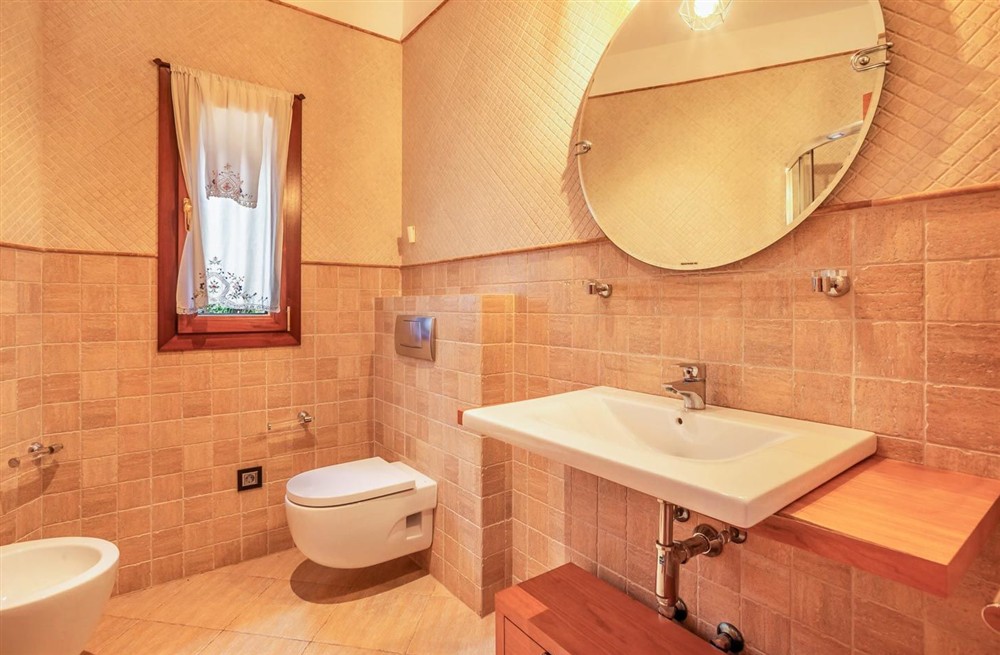 Casa Crestax