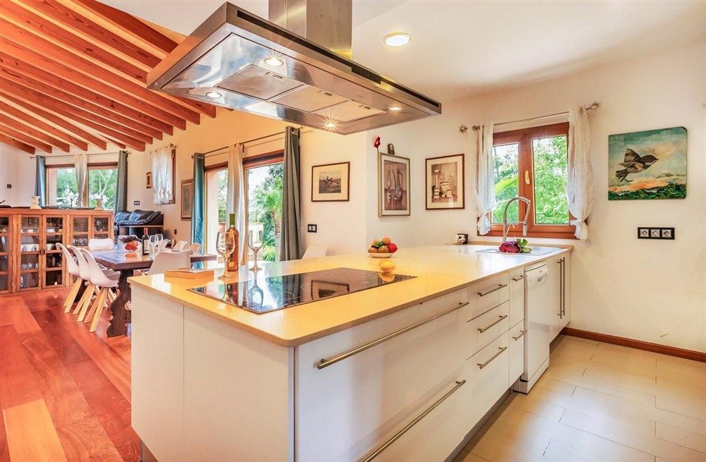 Casa Crestax