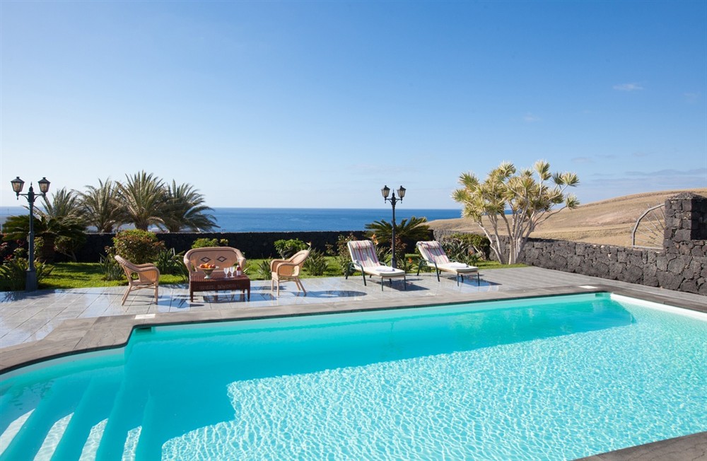 Casa Del Gray (photo 2) at Casa Del Gray in Puerto Calero, Lanzarote