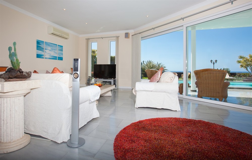 Casa Del Gray (photo 5) at Casa Del Gray in Puerto Calero, Lanzarote