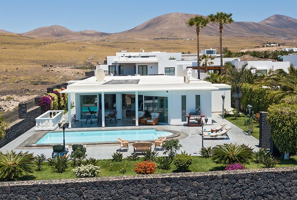 Casa Del Gray at Casa Del Gray in Puerto Calero, Lanzarote