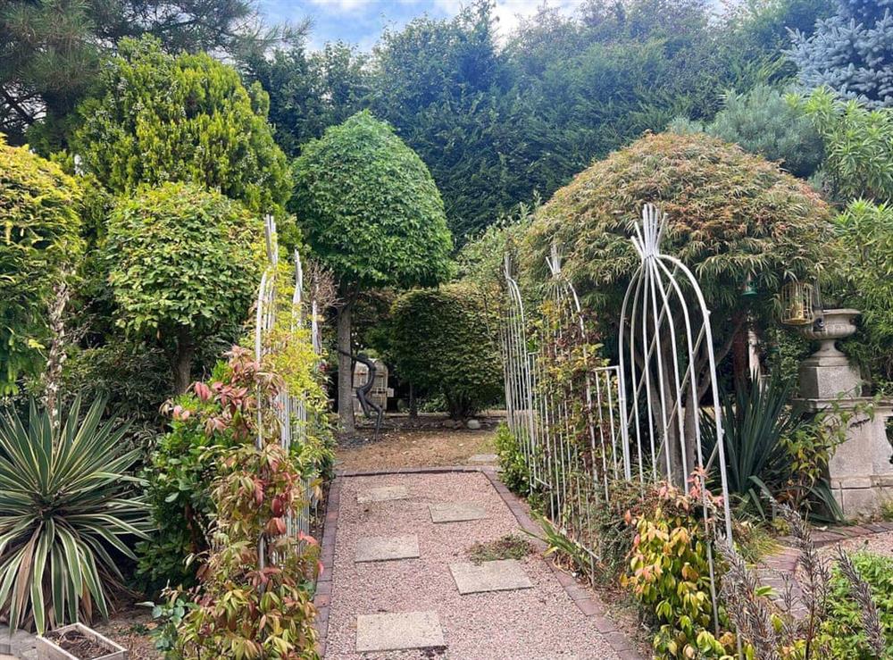 Garden (photo 3) at Casa Nostra in Battle, East Sussex