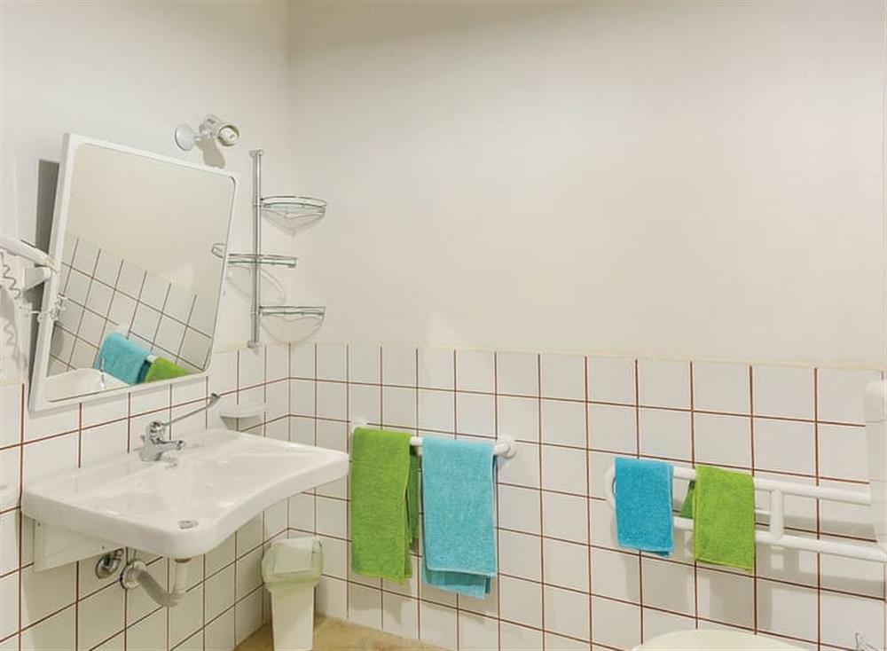 Bathroom (photo 2) at Casale Granati in Rosolini, Italy