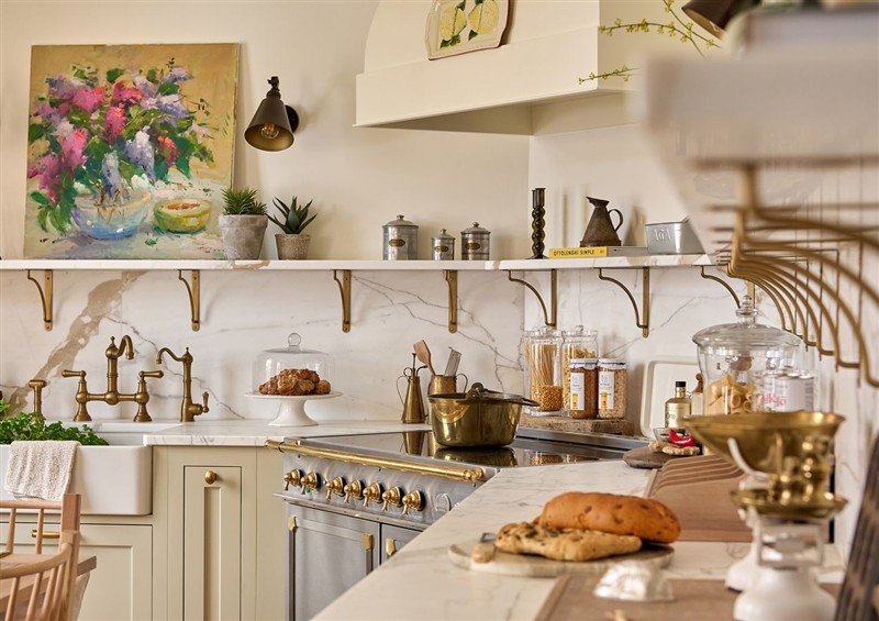 The kitchen (photo 2) at Castle Corner, The Georgian House, Ludlow