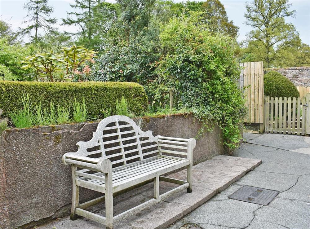 Relaxing sitting-out-area at Castle Green in Appleby-in-Westmorland, Cumbria