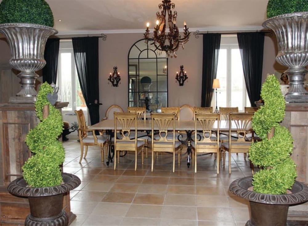 Living area (photo 2) at Castle Troisoleil in Pont-Saint-Esprit, Gard, France