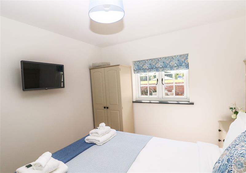 This is a bedroom (photo 2) at Catamouse, Milford Haven