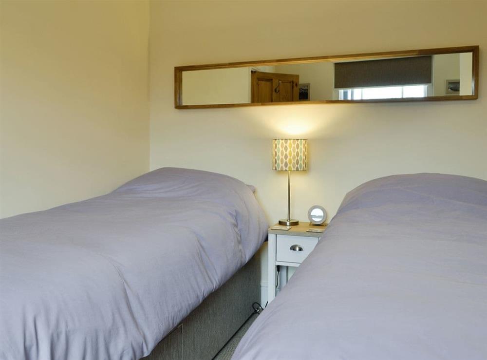 Good-sized twin bedroom at Cats Cottage in Kessingland, near Lowestoft, Suffolk
