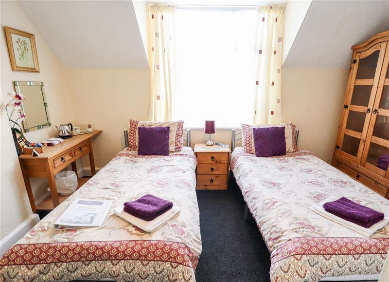 This is a bedroom (photo 3) at Caxton House, Skegness