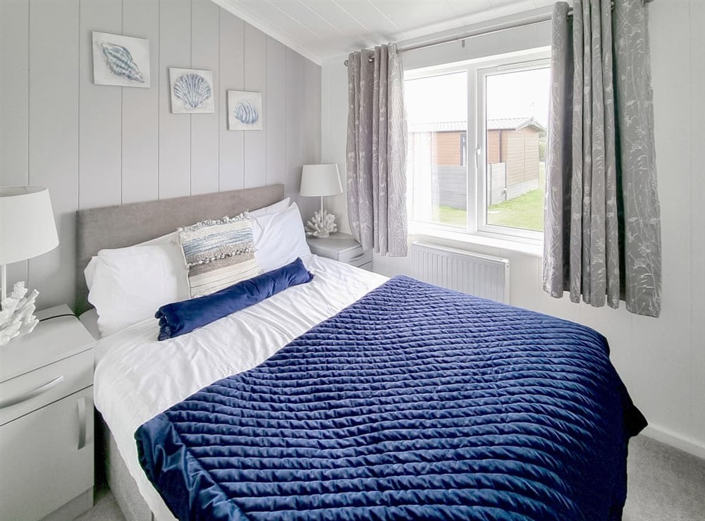 Double bedroom (photo 2) at Cedar 36 in Fitling, near Burton Pidsea, North Humberside
