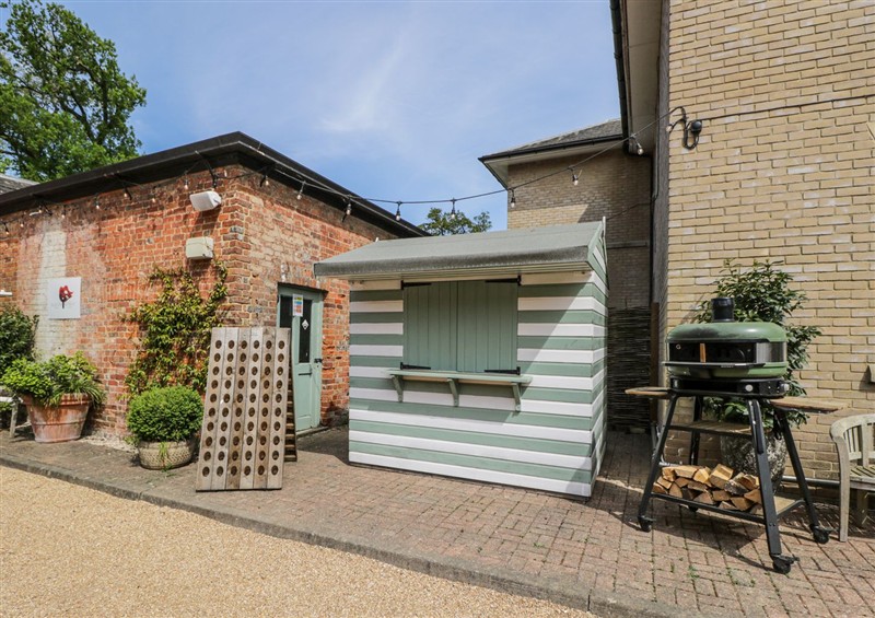 The setting at Cedar, Elcot near Newbury