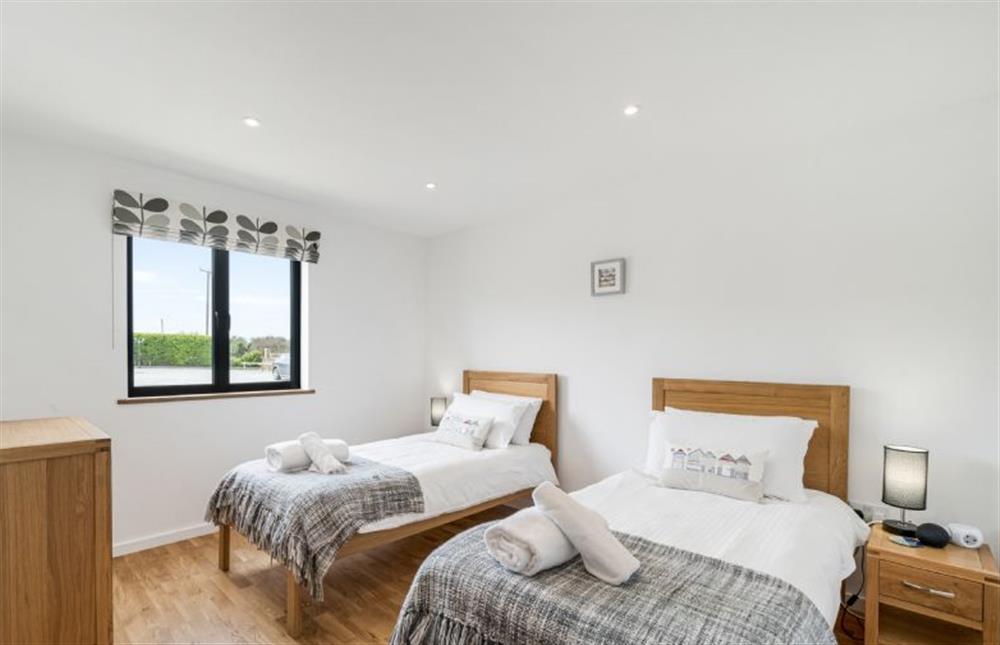 Bedroom two with 3’ twin beds at Cedar House, St Agnes